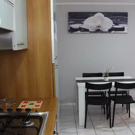 I Tre Laghi بيت للعطل جرافيلونا توتشه